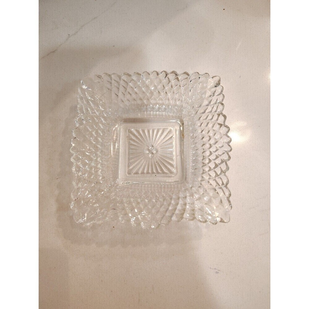 Vintage Indiana Diamond Point Glass Serving Dish Scalloped Edges